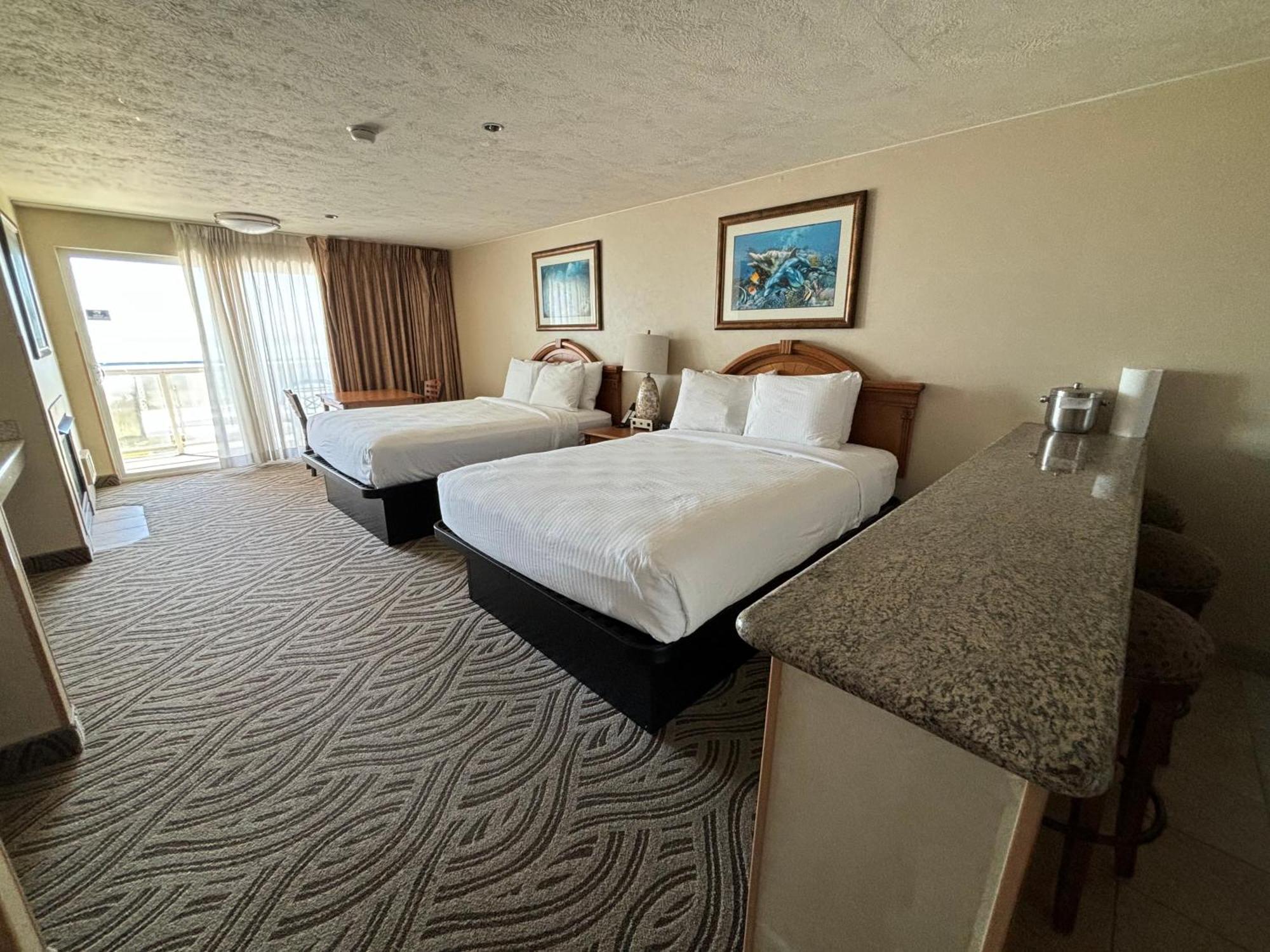 Promenade Inn & Suites Oceanfront سيسيدي، مونتيري، كاليفورنيا المظهر الخارجي الصورة