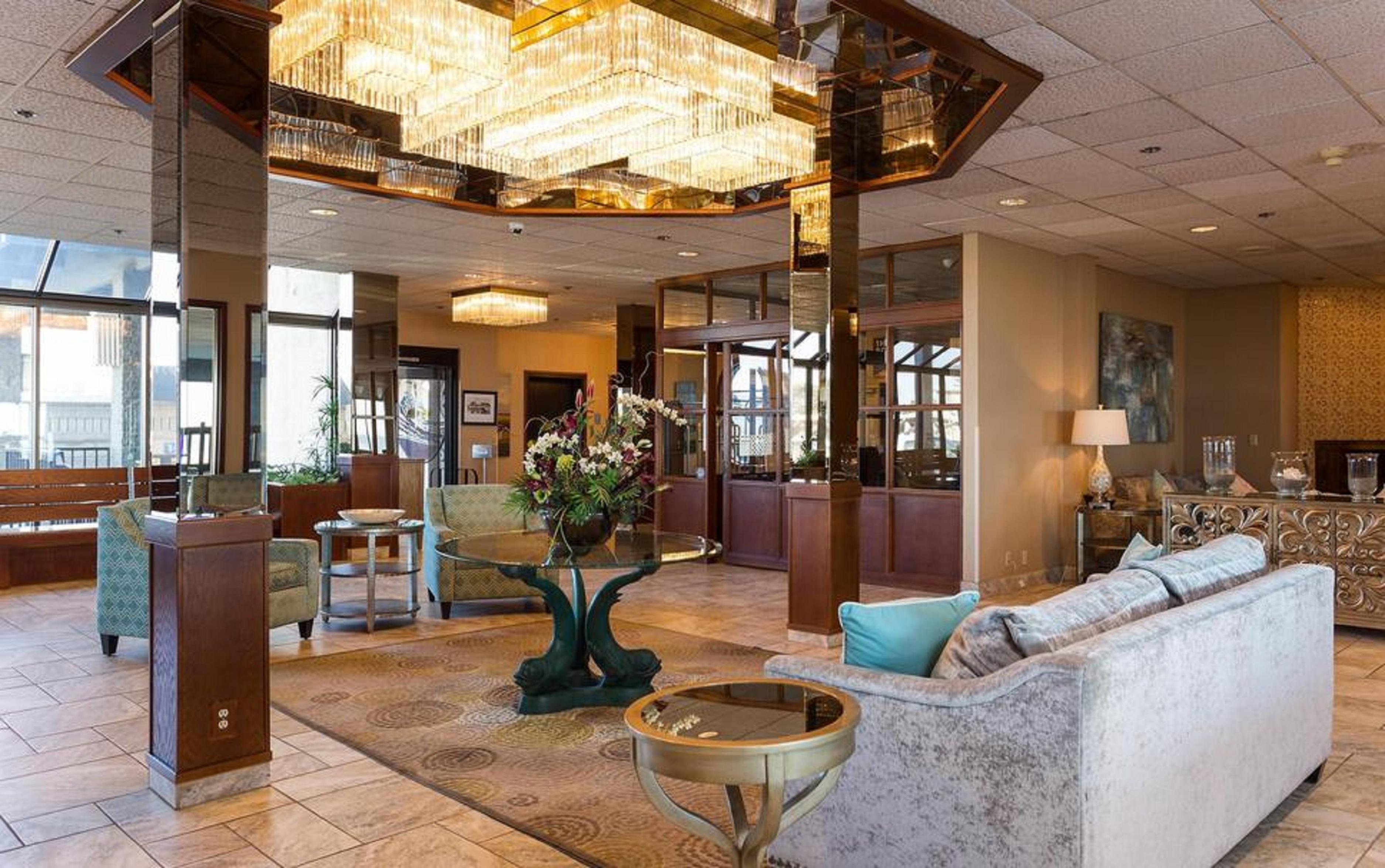 Promenade Inn & Suites Oceanfront سيسيدي، مونتيري، كاليفورنيا المظهر الخارجي الصورة