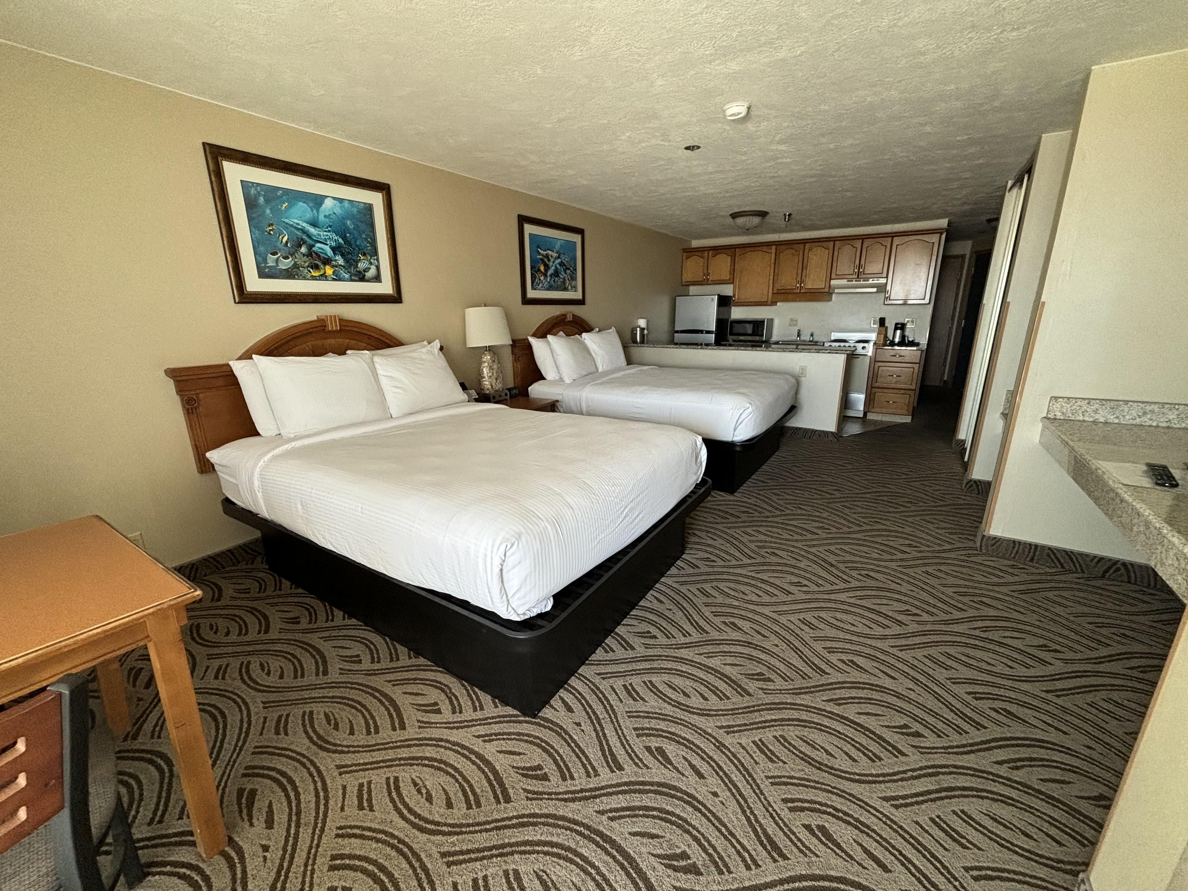 Promenade Inn & Suites Oceanfront سيسيدي، مونتيري، كاليفورنيا المظهر الخارجي الصورة