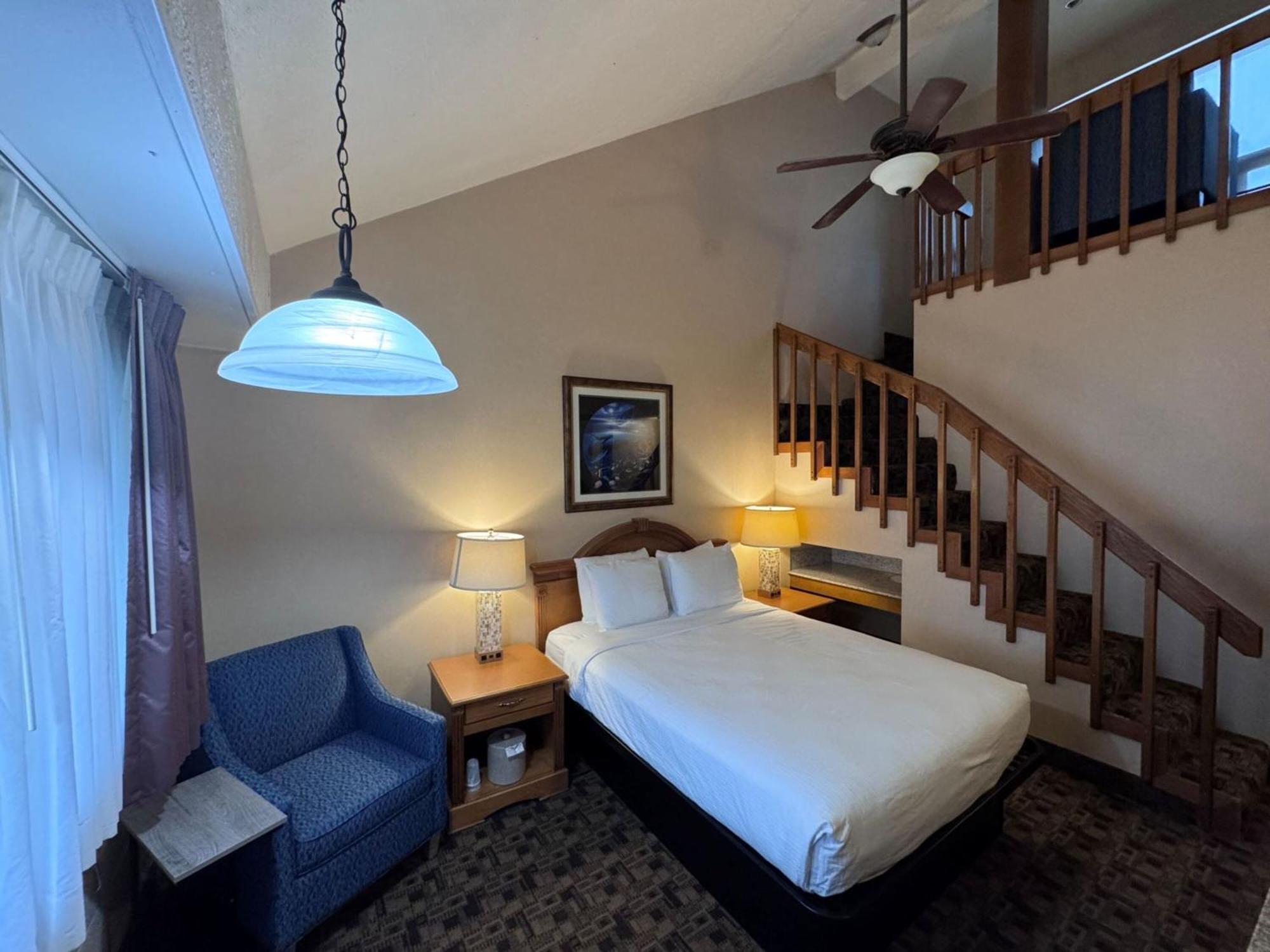 Promenade Inn & Suites Oceanfront سيسيدي، مونتيري، كاليفورنيا المظهر الخارجي الصورة